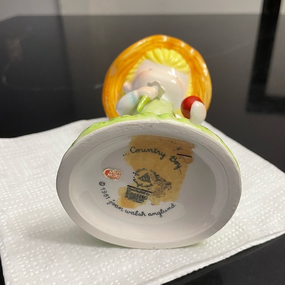 Joan  Walsh Anglund Country Boy  Figurine - Picture 4 of 5